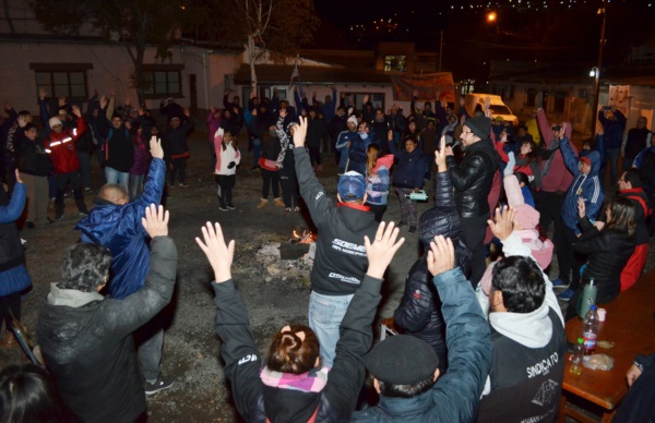 Los municipales votaron a favor de una contra propuesta salarial al municpio (Foto: Atilio Ortiz)