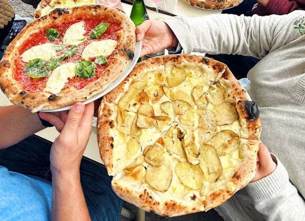 La pizzería Ti Amo de Adrogué es de la escuela "napoletana" y fue reconocida entre las mejores de Latinoamérica.