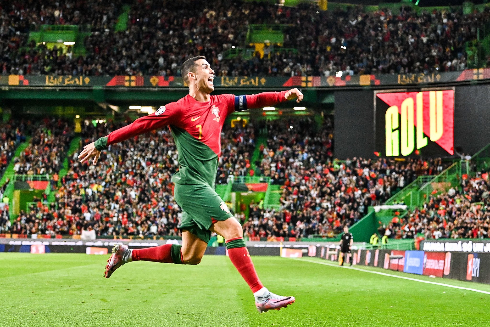 Cristiano Ronaldo brilha na vitória de Portugal sobre a Irlanda antes da Copa da Europa