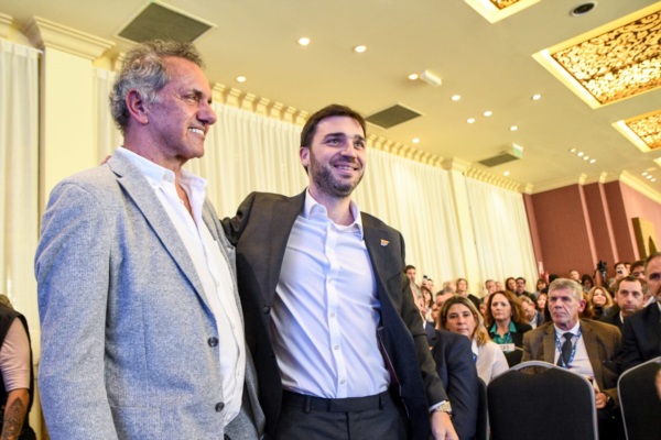 El secretario, el gobernador y sus sonrisas (Mariano Di Giusto/Jornada)