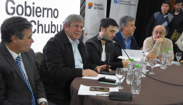 Carlos Lorenzo titular de la Fech / Fotografía Norman Evans Jornada