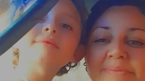 La mamá y su hijo murieron por intoxicación tras inhalar monóxido de carbono.