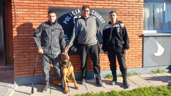 Maximiliano Ciri junto a Donatello y el equipo de búsqueda