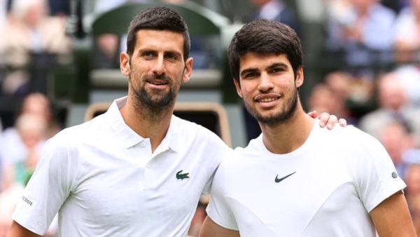 Una vez más la final de Wimbledon se repite. El ganador del año pasado, Carlos Alcaraz, frente al eterno Djokovic. 