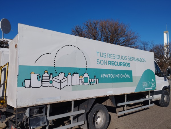 Los vecinos podrán acercar plásticos, metales, vidrios, papel, cartón, residuos de aparatos eléctricos y electrónicos (RAEE) y pilas.