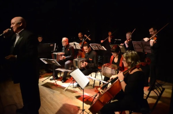 La Orquesta Típica Enriqueta Lucero, tocará en la primera jornada su repertorio tanguero bailable y el nuevo tango.