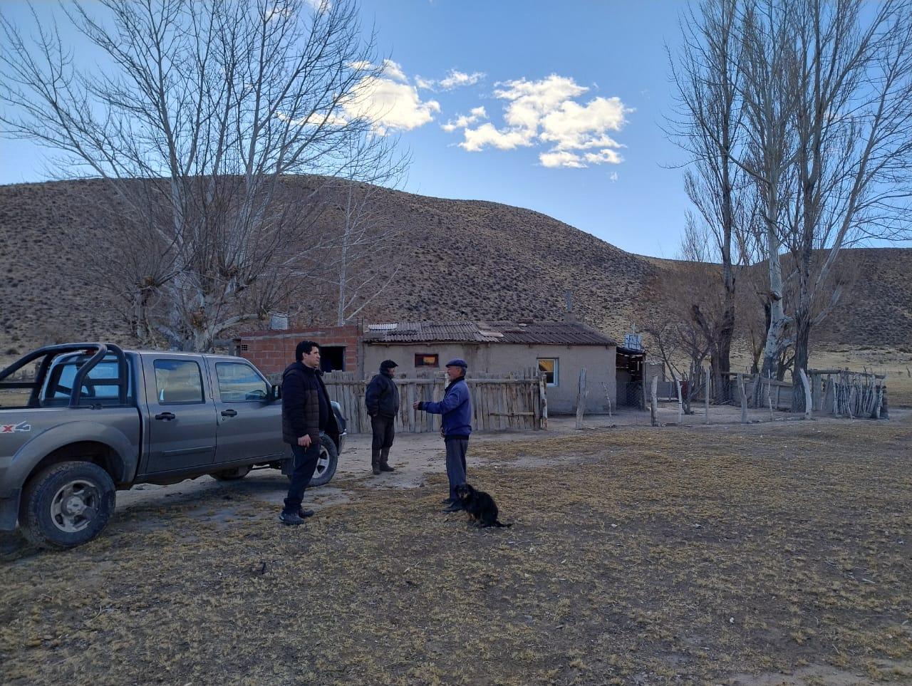 La zona rural de Gualjaina inspeccionada por el Gobierno provincial.