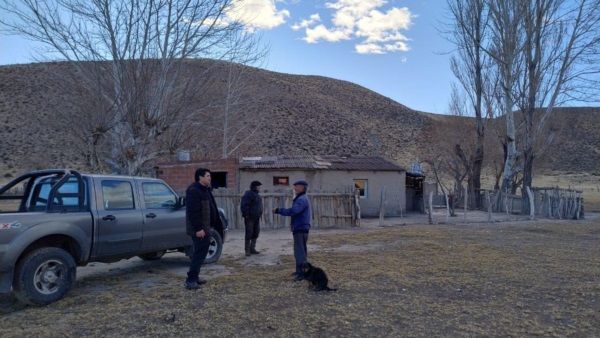 La zona rural de Gualjaina inspeccionada por el Gobierno provincial.