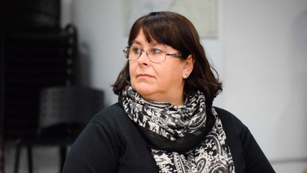 Viviana Traversa en el Concejo Deliberante comodorense.