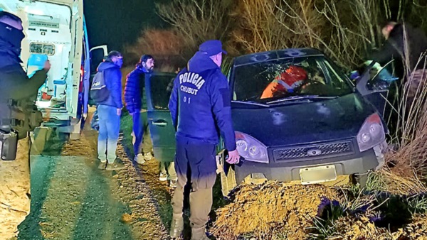 El conductor del automóvil Ford Fiesta sólo tuvo lesiones leves.