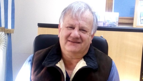 Daniel Seitune, intendente de Tecka.