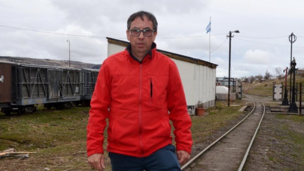 Mansilla hace cinco años que es subgerente de La Trochita en El Maitén.