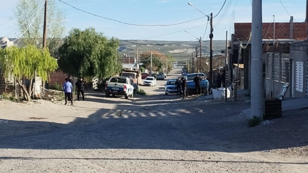 El episodio se produjo en la esquina de las calles Villarino y Guillermo Zarlach.