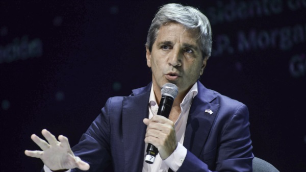 Luis Caputo, ministro de Economía.