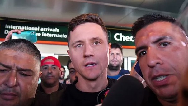 Ander Herrera en su llegada a Buenos Aires: “Estoy muy feliz”.