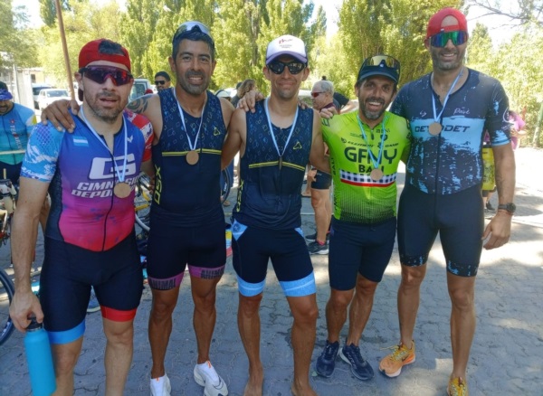 Los cinco mejores caballeros: Juan López, Arturo Novelli, Marcos Paves, Guido Belsito y Sebastián Salaberry.