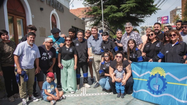 Biss junto a los ganadores nacionales en Laborde.