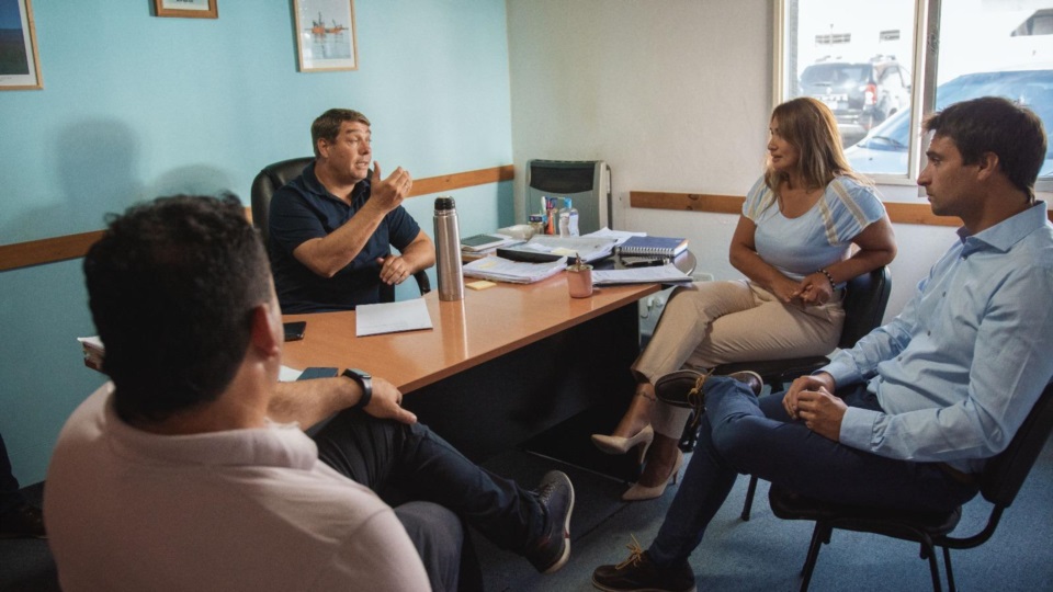 Larrauri, Biss, Silva y Arbeletche en la Municipalidad. 