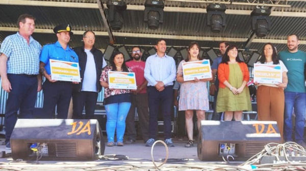 Lotería en la Fiesta Nacional del Salmón del Pacífico.