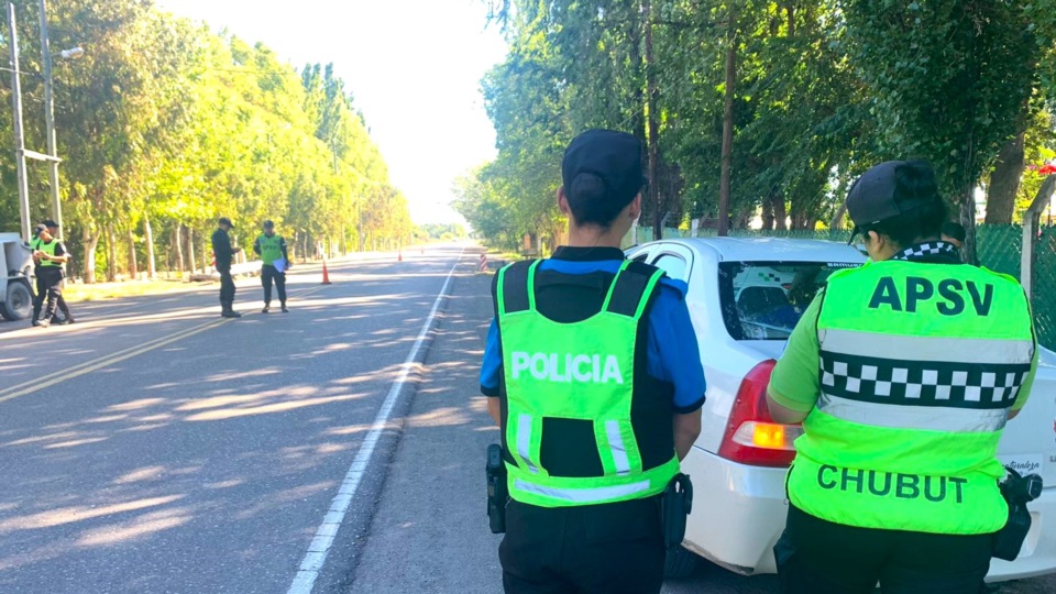 : Provincia controló cerca de 10.000 vehículos 