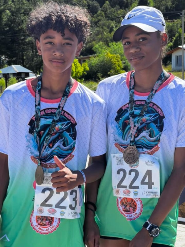 Kanan y Nara St Fort Laurent, los hermanos ganadores en 5K.