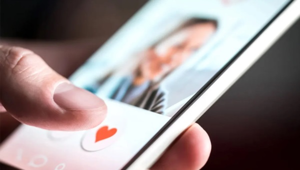 Alerta por las apps de citas.