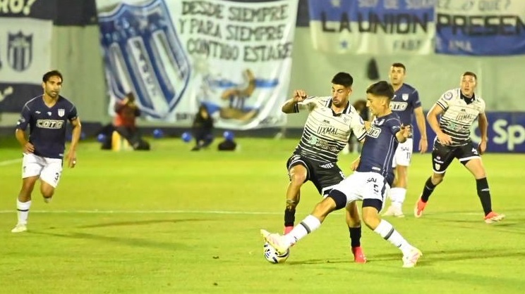 (Fotos: @EstudiantesOK).