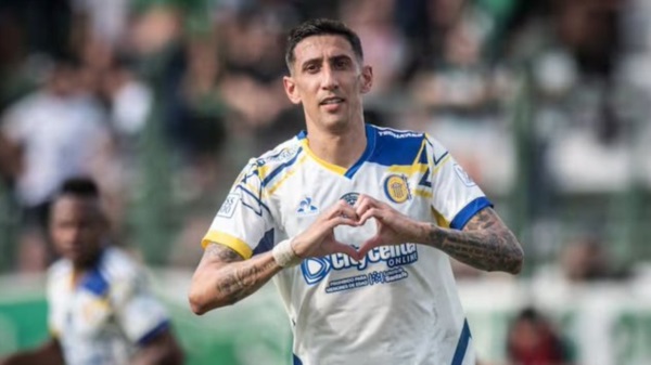 Con gol de Di María, el equipo de Holan sigue invicto y jugará la Libertadores 2026.