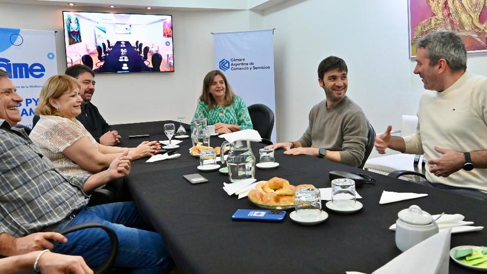 La eliminación de las retenciones a la industria petrolera fue el tema abordado.