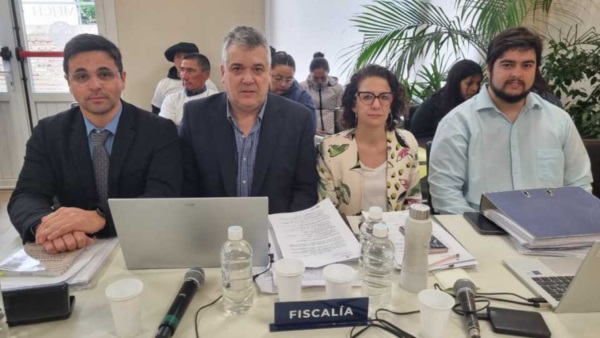Fidel González y su equipo del Ministerio Público Fiscal.