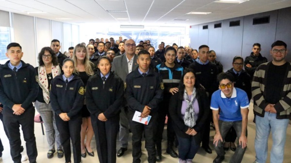 Disertantes y participantes del evento.