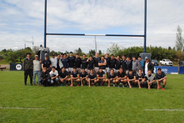 El club San Andrés de Buenos Aires visita a Trelew RC.