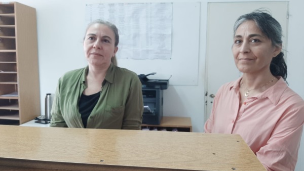 Marisa Pinto y Carolina Vázquez, supervisoras. 