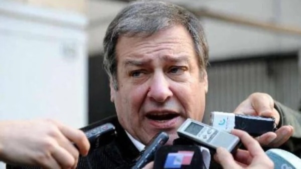 Mario Caligari, secretario de Prensa de la UTA advirtió que irán al paro.