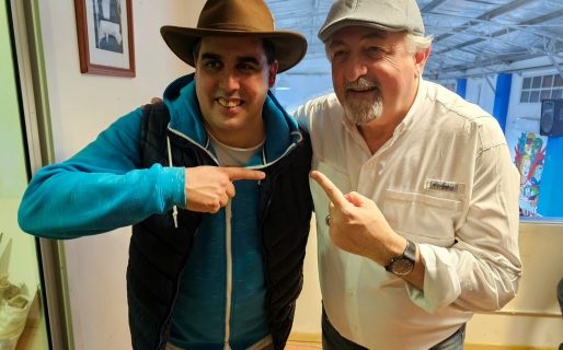 Una foto de la dupla hace unos años, con sombrero y gorra cambiados.