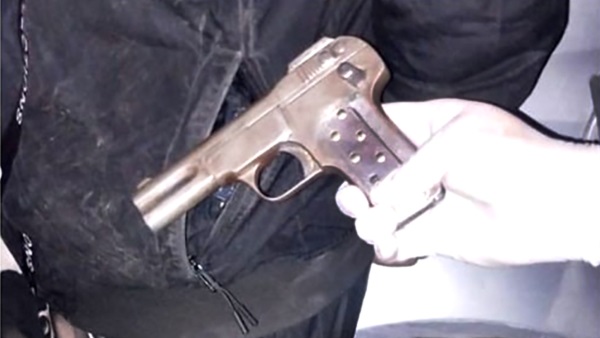El arma de fuego fue secuestrada.