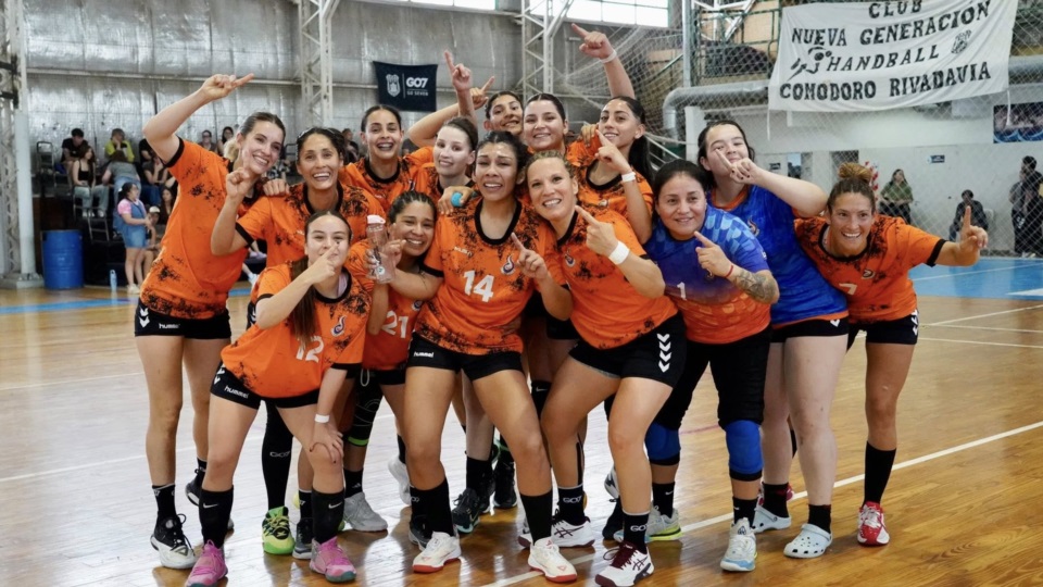 Cumehue con la felicidad de haberse quedado con el título.
