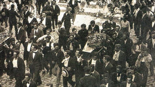 Más de 1.300 muertos y 4.000 heridos, torturados y violados dejó la llamada Semana Trágica.