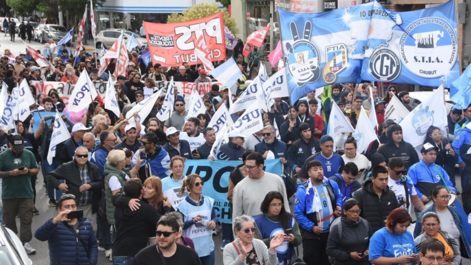 Las marchas contra la Reforma Laboral en el país se multiplicaron.