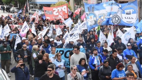 Las marchas contra la Reforma Laboral en el país se multiplicaron.