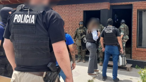 En el megaoperativo hubo ocho detenidos.