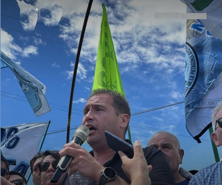 El gran bonete. Una foto que le hizo pasar una mal momento a Fita.