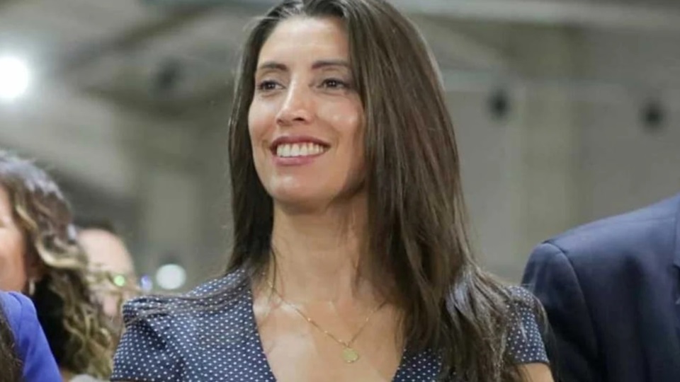 Florencia López, senadora nacional por la Rioja, criticó el Presupuesto Nacional 2026 aprobado por el Congreso.