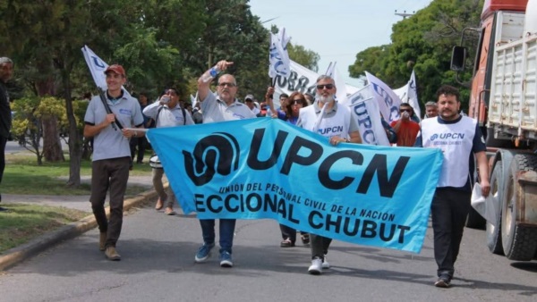 UPCN por las calles de Rawson.