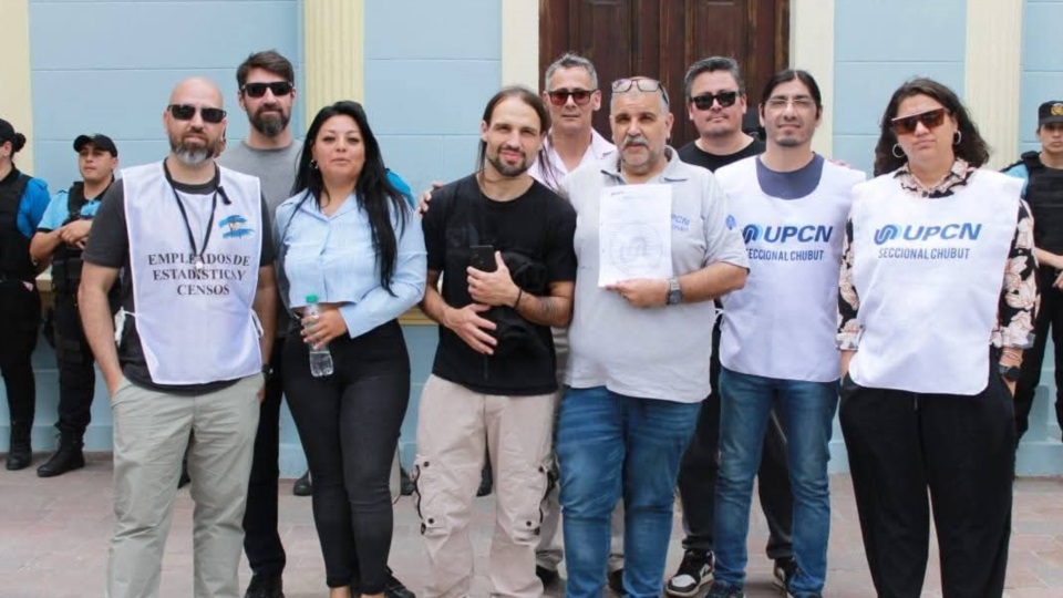 Christian Salazar y parte de la conducción en Fontana 50.