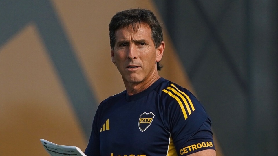 Ubeda repite el mismo equipo por tercer partido consecutivo.