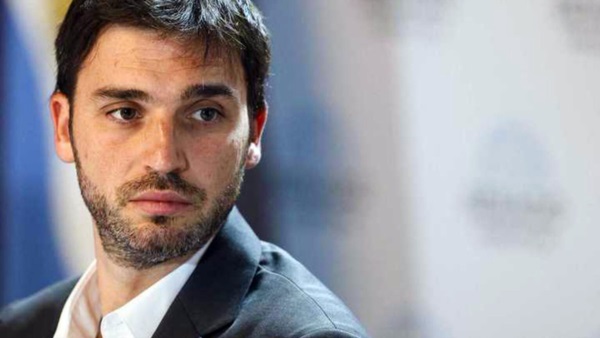 Pensativo. Gobernador Nacho Torres. (Foto Matías Baglietto / Reuters)