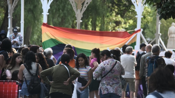 El movimiento se concentró en la Plaza Independencia.