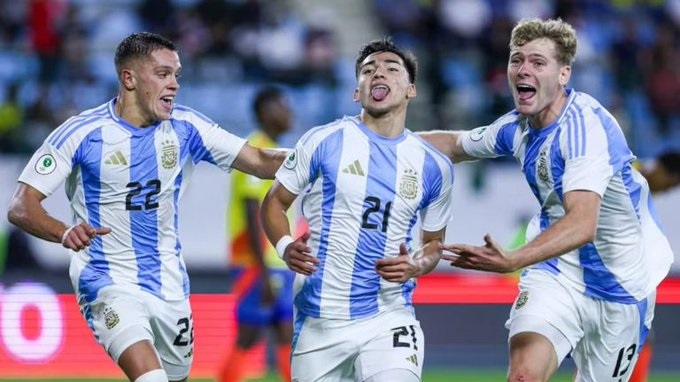 Hay rumores en España que Atlético de Madrid y Villarreal han puesto la mira en Ian Subiabre.
