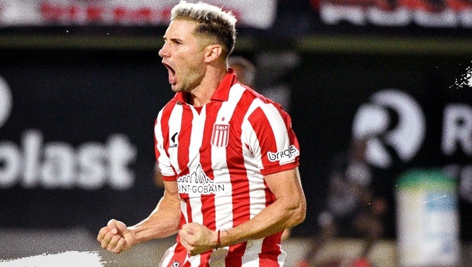 Con un gol de Lucas Alario desde el punto de penal, Estudiantes derrotó 1 a 0 a Banfield.